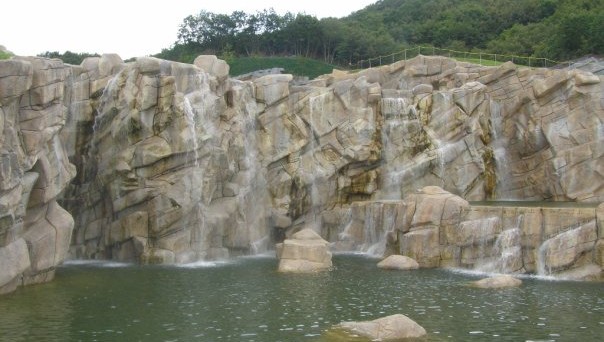 waterfall-completeion international themed construction